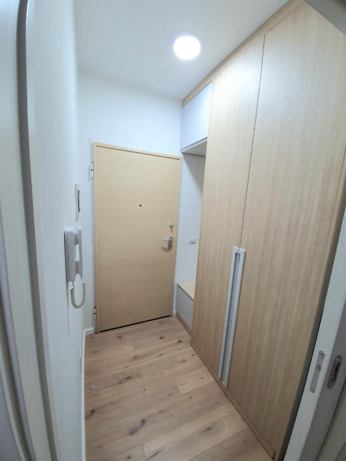 Avalona Apartment 1 Vlore Ngoại thất bức ảnh